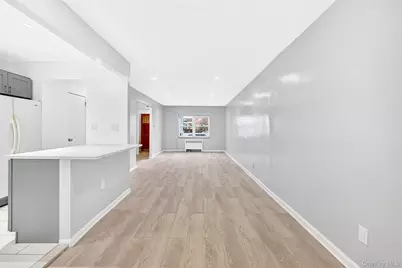 1304 Hobart Avenue, Bronx, NY 10461 - Photo 23