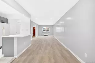 1304 Hobart Ave, Bronx, NY 10461 - Photo 23