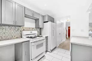 1304 Hobart Ave, Bronx, NY 10461 - Photo 27