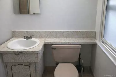 23-10 Waters Edge Drive, Bayside, NY 11360 - Photo 5