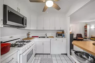 30 Pearsall Ave, Glen Cove, NY 11542 - Photo 7