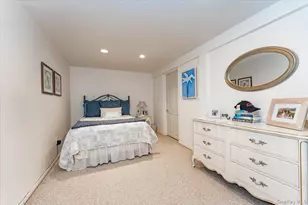 313 Forest Ave, Woodmere, NY 11598 - Photo 15