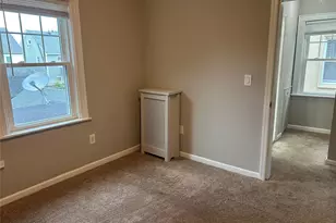 248-15 89th Ave, Bellerose, NY 11426 - Photo 5