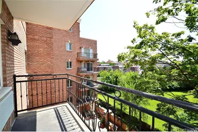 69-14 41st Avenue #401, Woodside, NY 11377 - Photo 7