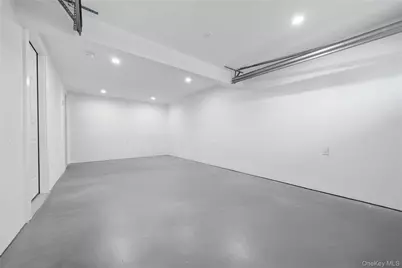 61 Lincoln Avenue, Deer Park, NY 11729 - Photo 35