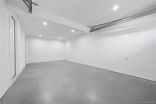 61 Lincoln Ave, Deer Park, NY 11729 - Photo 35