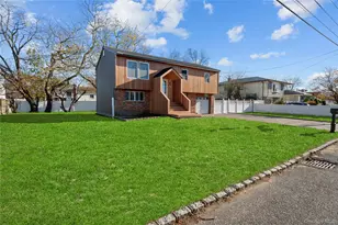 61 Lincoln Ave, Deer Park, NY 11729 - Photo 7