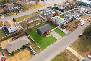 61 Lincoln Ave, Deer Park, NY 11729 - Photo 45