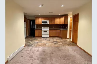 26 Wallkill Avenue #2, Wallkill, NY 12589 - Photo 3