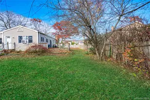 161 Fordham Ave, Medford, NY 11763 - Photo 25