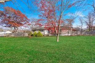 161 Fordham Ave, Medford, NY 11763 - Photo 29