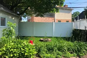 241-25 85th Ave, Bellerose, NY 11426 - Photo 21