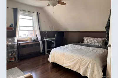 24125 85th Avenue, Bellerose, NY 11426 - Photo 9