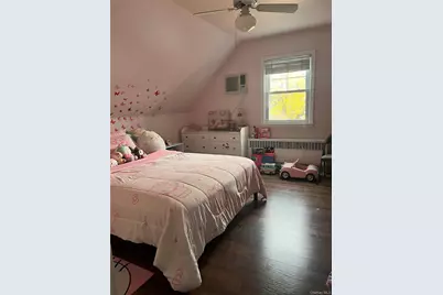 24125 85th Avenue, Bellerose, NY 11426 - Photo 7