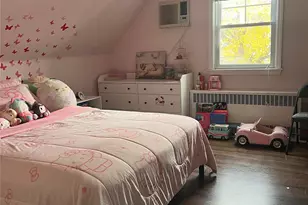 241-25 85th Ave, Bellerose, NY 11426 - Photo 7