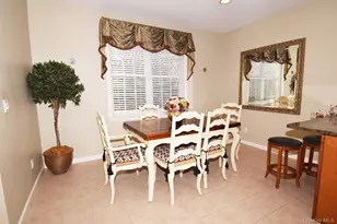 677 Balfour Pl, Melville, NY 11747 - Photo 5