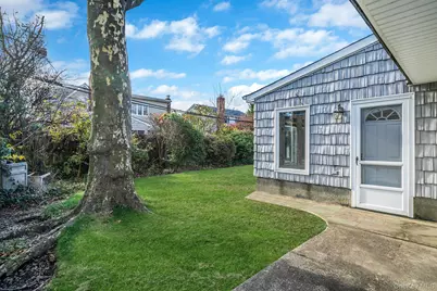 78 Patton Boulevard, New Hyde Park, NY 11040 - Photo 7