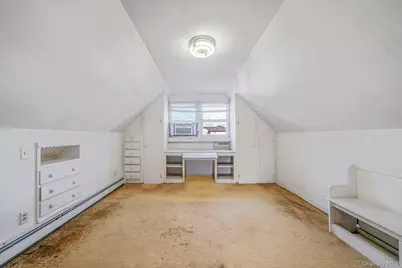 78 Patton Boulevard, New Hyde Park, NY 11040 - Photo 35