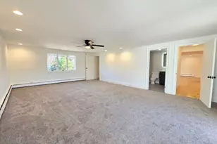 11 Hill St, Ronkonkoma, NY 11779 - Photo 11