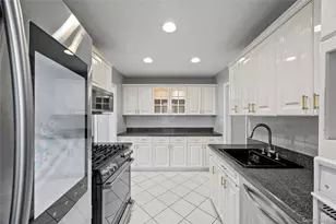 48 Lawrence Park Crescent, Bronxville, NY 10708 - Photo 7