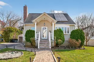 8 Robbins Ave, Elmsford, NY 10523 - Photo 5