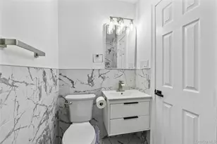 8 Marc Dr, Ridge, NY 11961 - Photo 17