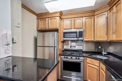 220-55 46th Avenue #5P, Bayside, NY 11361 - Photo 5