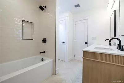 1680 Cornelius Avenue, Wantagh, NY 11793 - Photo 25