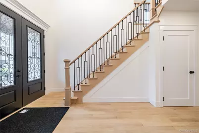 1680 Cornelius Avenue, Wantagh, NY 11793 - Photo 3