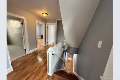 60 Gotham Avenue, Elmont, NY 11003 - Photo 11