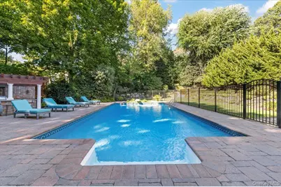 6 Maureen Drive, Mount Sinai, NY 11766 - Photo 43