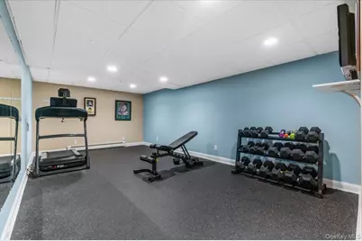 6 Maureen Drive, Mount Sinai, NY 11766 - Photo 29