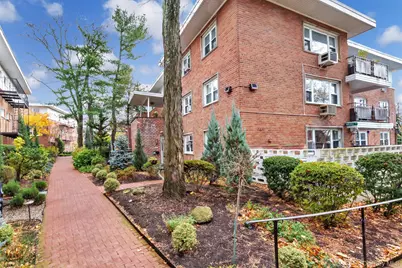 200 S Middle Neck Road #J-6, Great Neck, NY 11021 - Photo 3