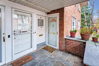 200 S Middle Neck Road #J-6, Great Neck, NY 11021 - Photo 1