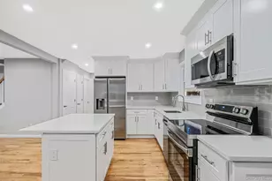 34 Hilliard Ave, Central Islip, NY 11722 - Photo 17