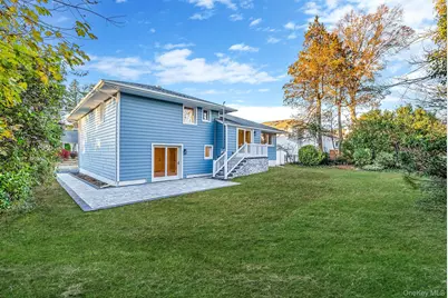 64 Hedgerow Lane, Jericho, NY 11753 - Photo 5