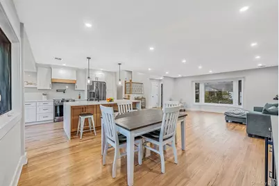 64 Hedgerow Lane, Jericho, NY 11753 - Photo 13