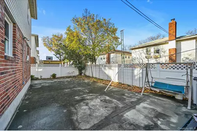 146-43 27th Avenue, Flushing, NY 11354 - Photo 23