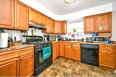 146-43 27th Avenue, Flushing, NY 11354 - Photo 5