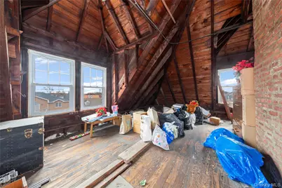 806 Clintonville Street, Whitestone, NY 11357 - Photo 19