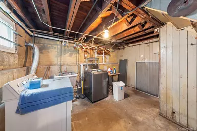 806 Clintonville Street, Whitestone, NY 11357 - Photo 21