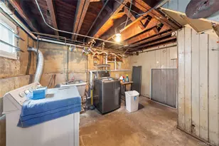 8-06 Clintonville St, Whitestone, NY 11357 - Photo 21