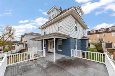 806 Clintonville Street, Whitestone, NY 11357 - Photo 23