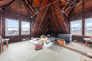 8-06 Clintonville St, Whitestone, NY 11357 - Photo 17