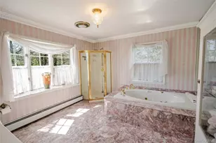 4 Josephine Ln, East Islip, NY 11730 - Photo 37