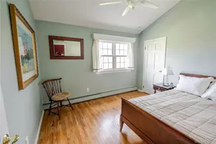 4 Josephine Ln, East Islip, NY 11730 - Photo 27