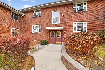 10 Dehaven Drive #2D, Yonkers, NY 10703 - Photo 1
