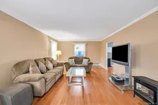 2 Tulip Grove Dr, Lake Grove, NY 11755 - Photo 19