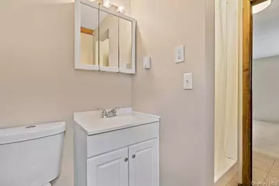 10 Brooker Drive, Newburgh, NY 12550 - Photo 19