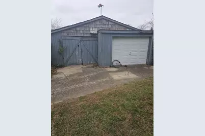 49 Arnold Avenue S, West Babylon, NY 11704 - Photo 5